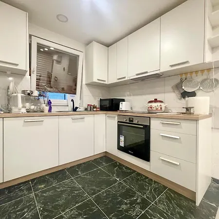 Sky View ヴィラ Obrovac